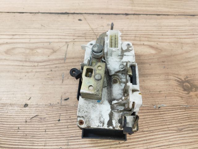 bontott PEUGEOT 807 Jobb első Ajtózár