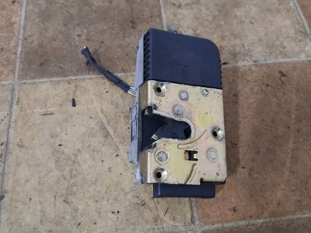 bontott PEUGEOT 807 Jobb első Ajtózár