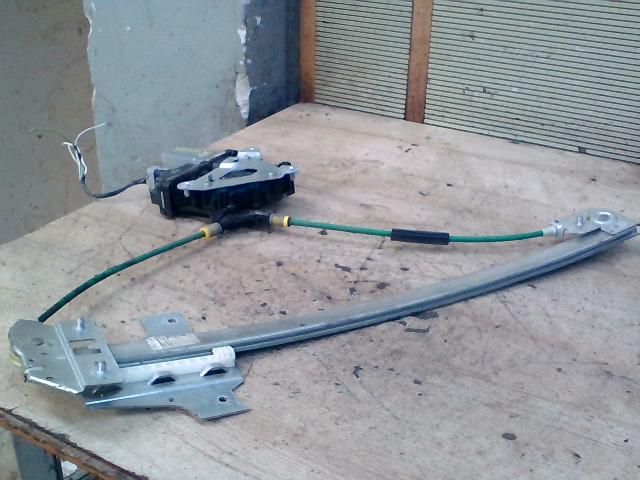 bontott PEUGEOT 807 Jobb hátsó Ablakemelő Szerkezet (Elektromos)