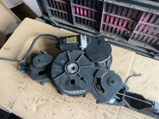 bontott PEUGEOT 807 Jobb hátsó Tolóajtó Ajtónyitó Szerkezet