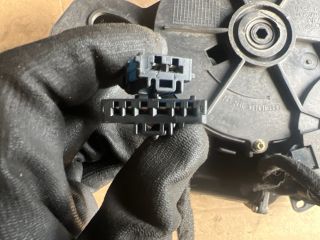 bontott PEUGEOT 807 Jobb hátsó Tolóajtó Ajtónyitó Szerkezet