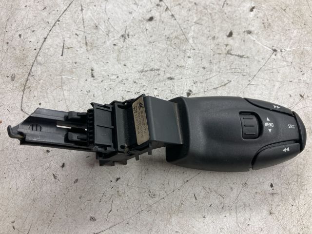 bontott PEUGEOT 807 Jobb Multikormány Kapcsoló