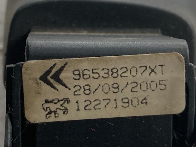 bontott PEUGEOT 807 Jobb Multikormány Kapcsoló