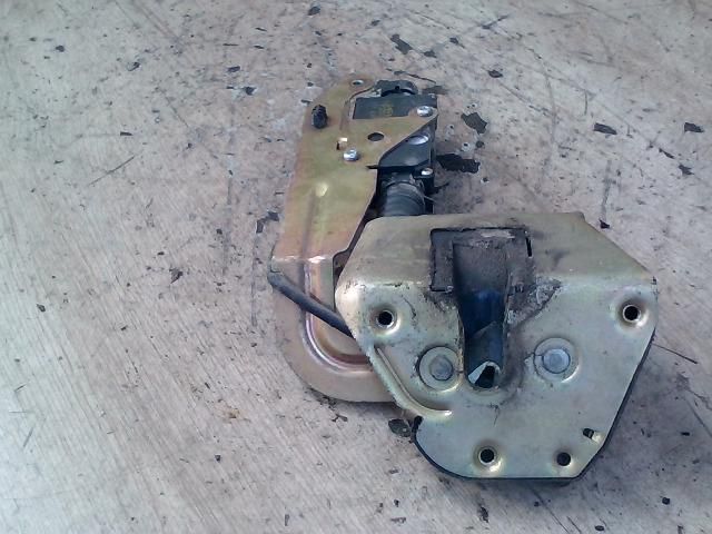 bontott PEUGEOT 807 Jobb Tolóajtó Zárszerkezet