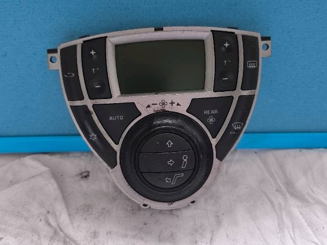 bontott PEUGEOT 807 Klíma Kapcsoló