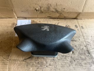 bontott PEUGEOT 807 Kormánylégzsák