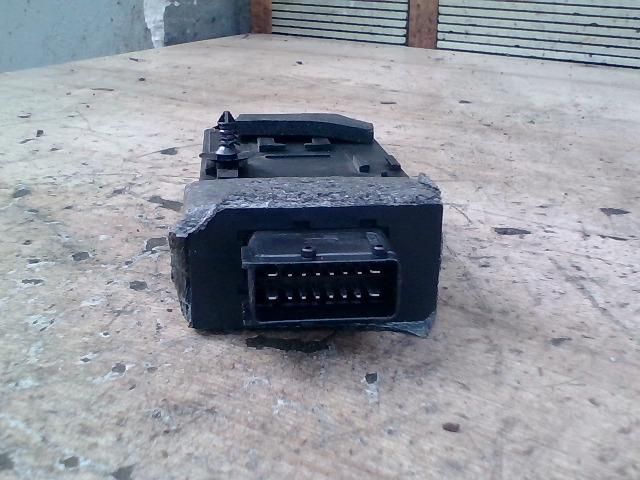 bontott PEUGEOT 807 Központizár Elektronika