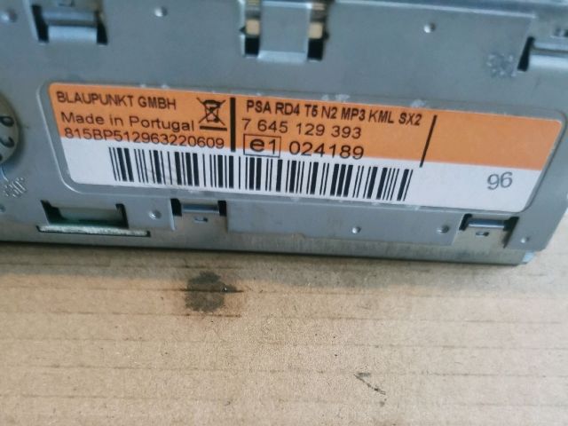 bontott PEUGEOT 807 Rádió / CD