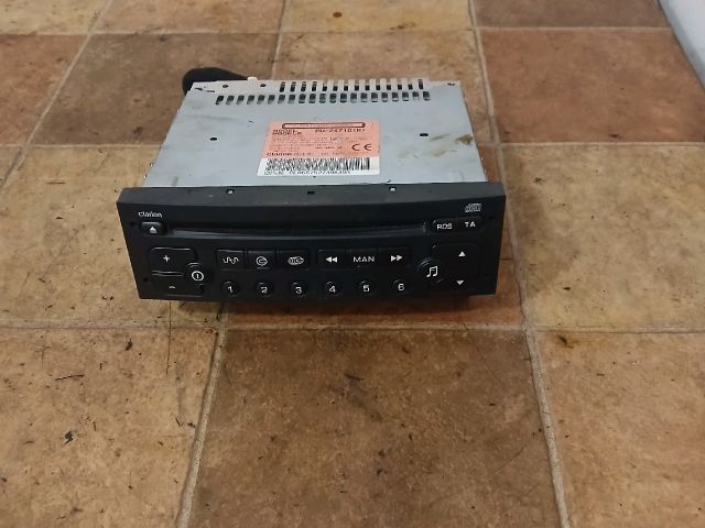 bontott PEUGEOT 807 Rádió / CD