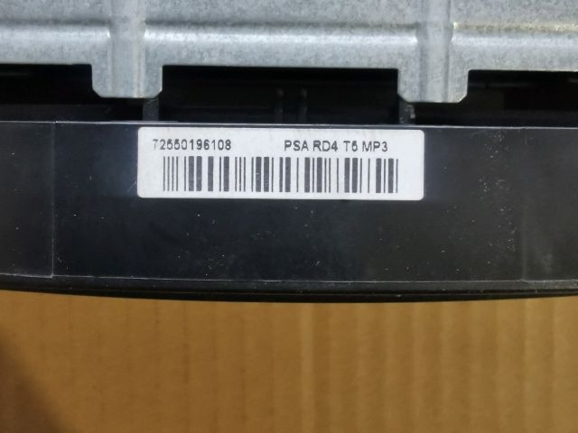 bontott PEUGEOT 807 Rádió / CD