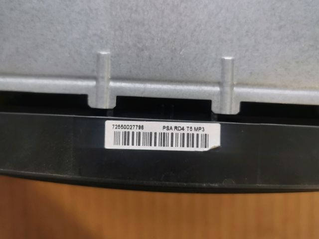 bontott PEUGEOT 807 Rádió / CD