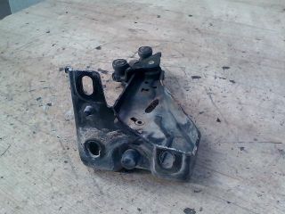 bontott PEUGEOT 807 Tolóajtó Sín Görgő