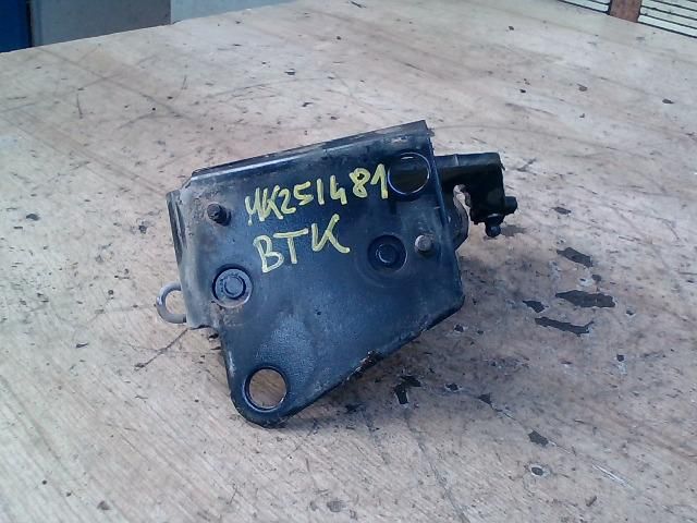 bontott PEUGEOT 807 Tolóajtó Sín Görgő