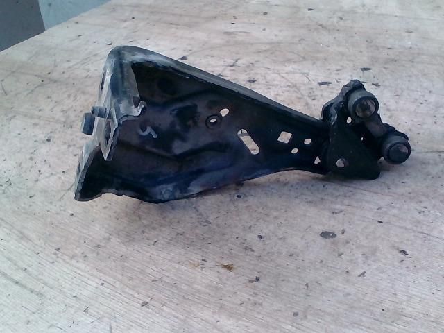 bontott PEUGEOT 807 Tolóajtó Sín Görgő