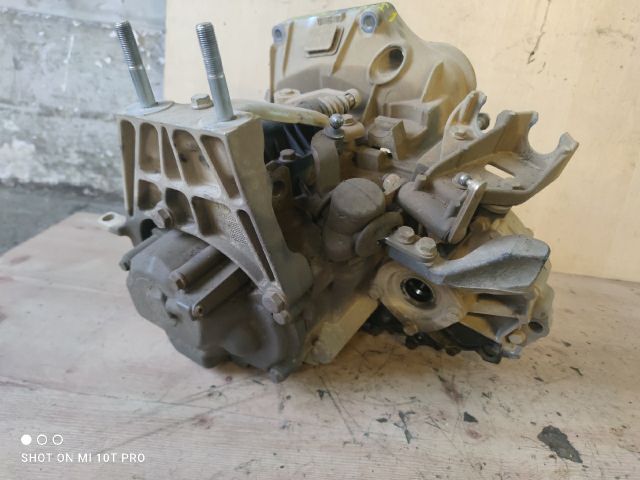 bontott PEUGEOT BIPPER Váltó (Mechanikus)