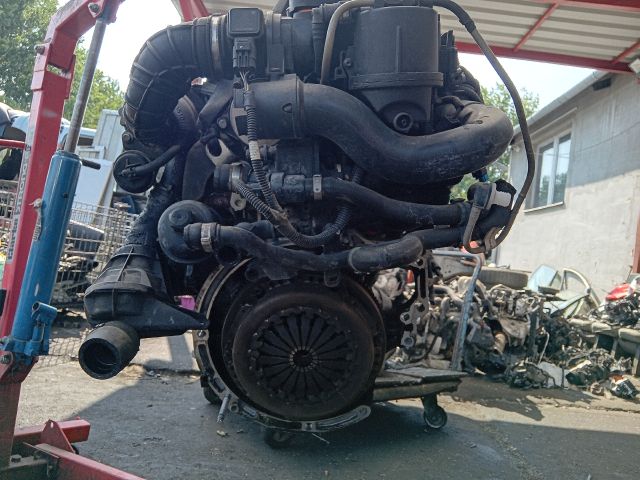 bontott PEUGEOT BIPPER Komplett Motor (Segédberendezésekkel)