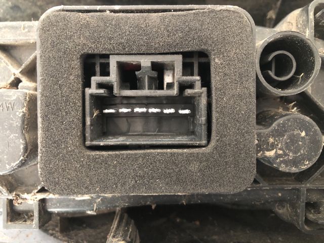 bontott PEUGEOT BIPPER Bal Hátsó Lámpa