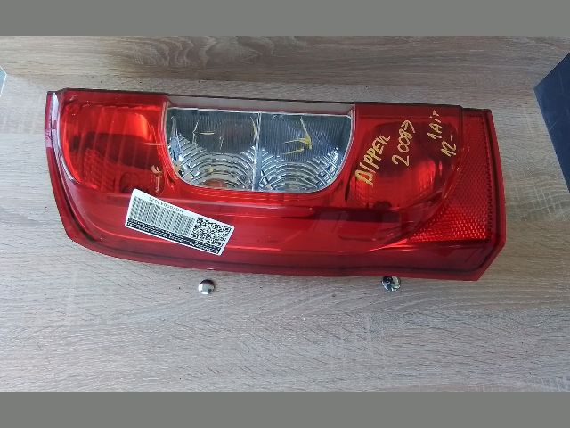 bontott PEUGEOT BIPPER Bal Hátsó Lámpa