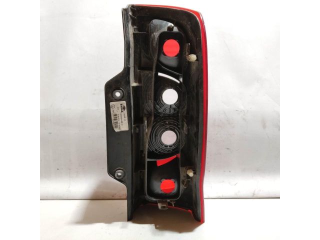 bontott PEUGEOT BIPPER Bal Hátsó Lámpa