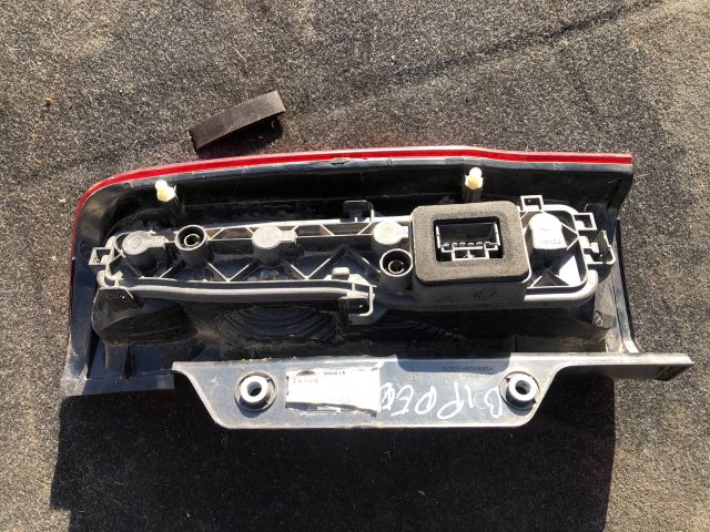 bontott PEUGEOT BIPPER Bal Hátsó Lámpa