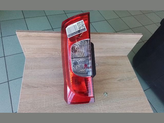 bontott PEUGEOT BIPPER Bal Hátsó Lámpa