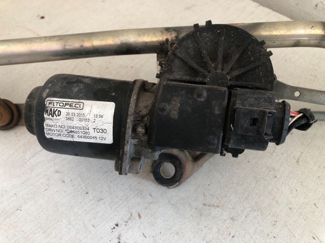 bontott PEUGEOT BIPPER Első Ablaktörlő Szerkezet Motorral