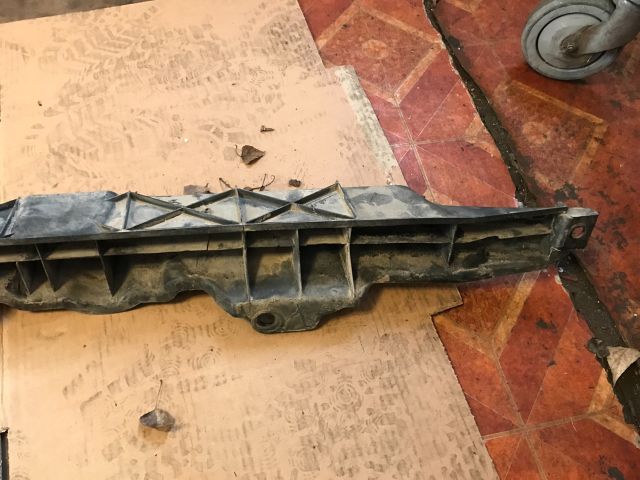 bontott PEUGEOT BIPPER Hátsó Lökhárító Alsó (Műanyag)