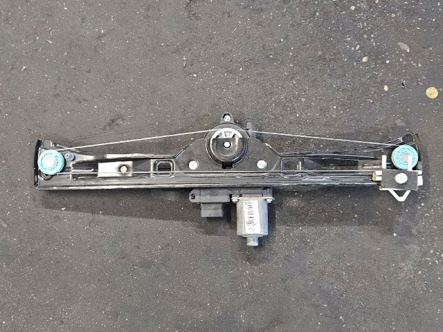 bontott PEUGEOT BIPPER Jobb első Ablakemelő Szerkezet (Elektromos)