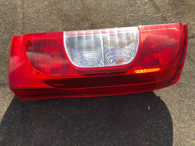 bontott PEUGEOT BIPPER Jobb Hátsó Lámpa