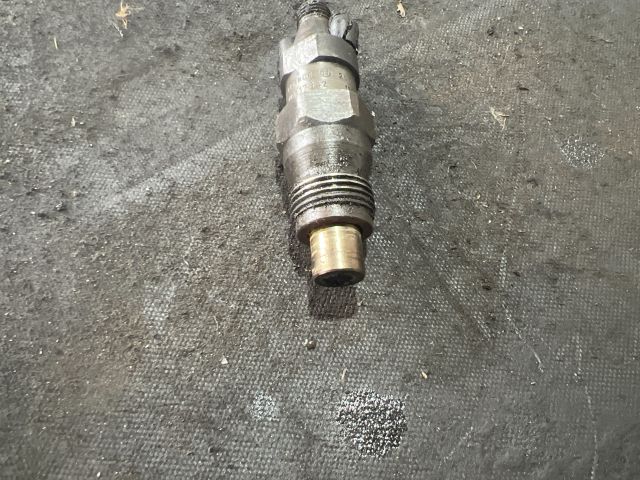 bontott PEUGEOT BOXER Porlasztó (1 db)