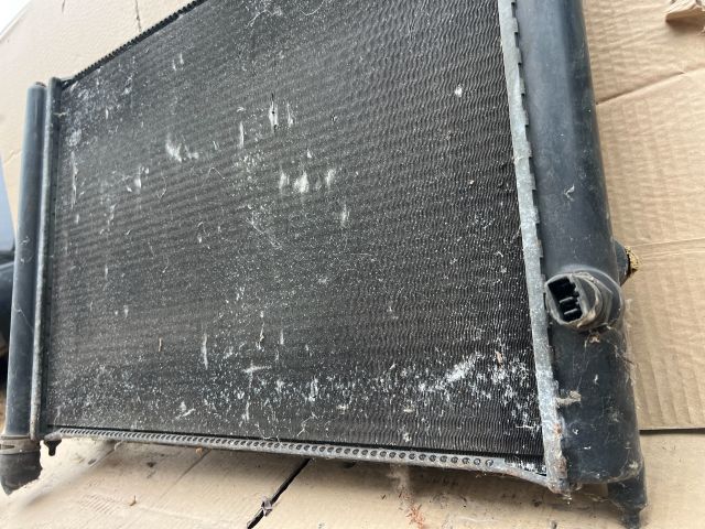 bontott PEUGEOT BOXER Vízhűtő Radiátor (Nem klímás)