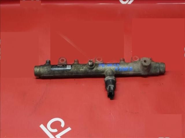 bontott PEUGEOT BOXER Porlasztó Sor / Híd