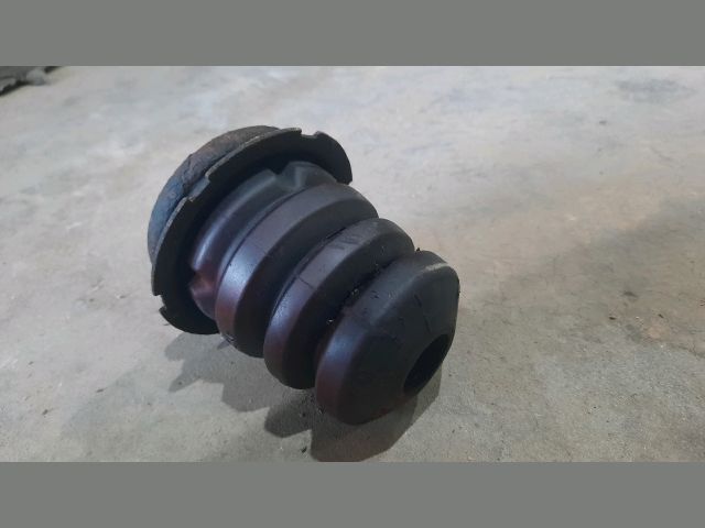 bontott PEUGEOT BOXER Hátsó Rugóütköző Gumibak