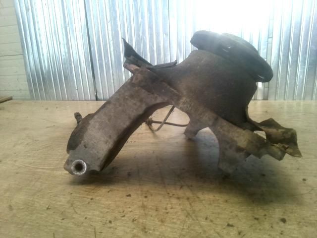 bontott PEUGEOT BOXER Jobb első Csonkállvány Kerékaggyal