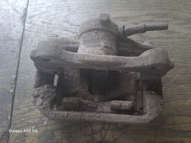 bontott PEUGEOT BOXER Jobb hátsó Féknyereg Munkahengerrel