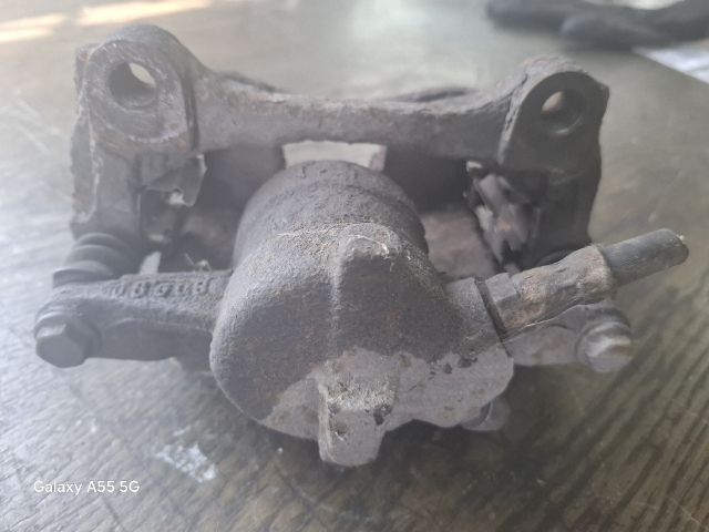 bontott PEUGEOT BOXER Jobb hátsó Féknyereg Munkahengerrel