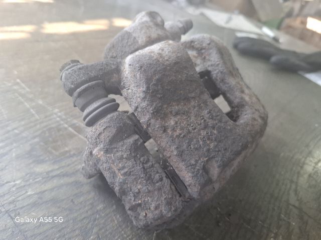 bontott PEUGEOT BOXER Jobb hátsó Féknyereg Munkahengerrel