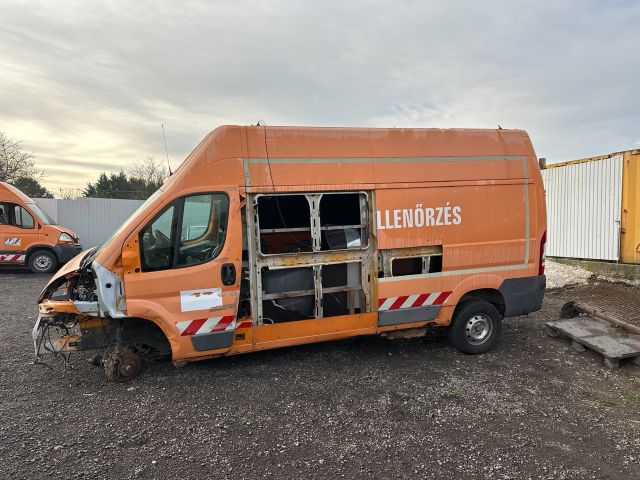 bontott PEUGEOT BOXER Klímahűtő Radiátor