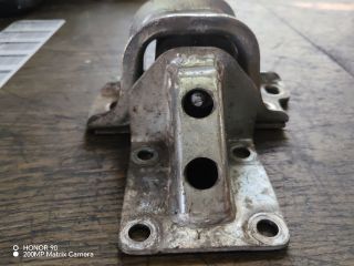 bontott PEUGEOT BOXER Motor Tartó Bak Bal