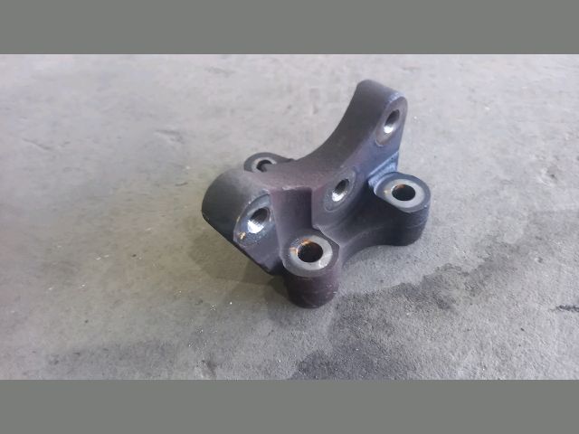 bontott PEUGEOT BOXER Motor Tartó Bak (Fém)