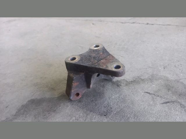 bontott PEUGEOT BOXER Motor Tartó Bak (Fém)