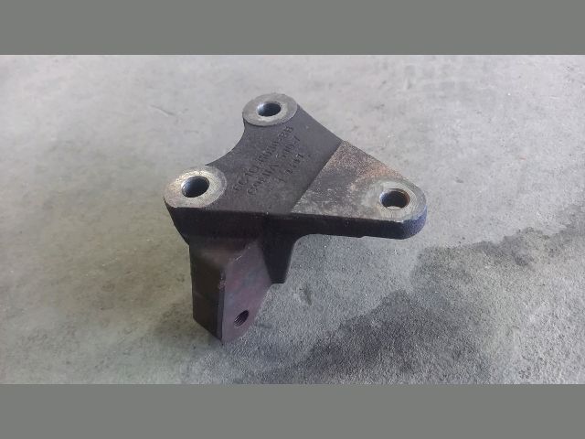 bontott PEUGEOT BOXER Motor Tartó Bak (Fém)