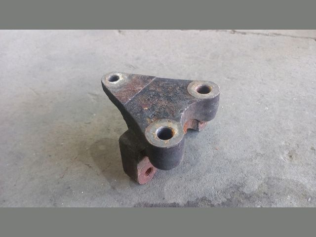 bontott PEUGEOT BOXER Motor Tartó Bak (Fém)