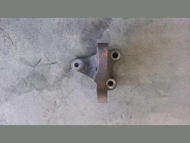 bontott PEUGEOT BOXER Motor Tartó Bak (Fém)