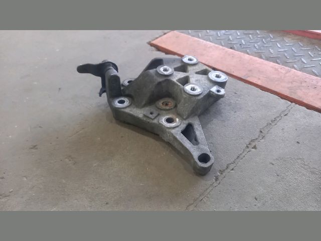 bontott PEUGEOT BOXER Váltó Tartó Bak (Pozíciófüggetlen)