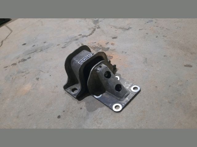 bontott PEUGEOT BOXER Váltó Tartó Bak (Pozíciófüggetlen)