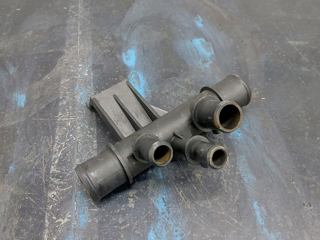 bontott PEUGEOT BOXER Vízcső