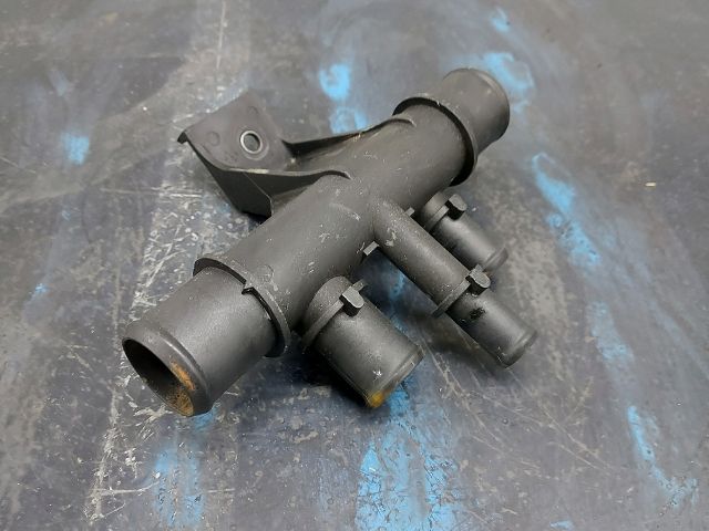 bontott PEUGEOT BOXER Vízcső