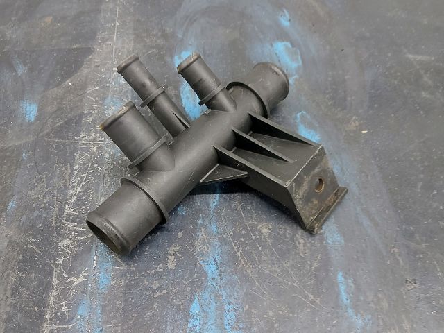 bontott PEUGEOT BOXER Vízcső