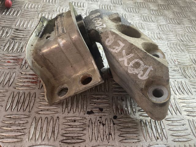 bontott PEUGEOT BOXER Motor Tartó Bak (Pozíciófüggetlen)